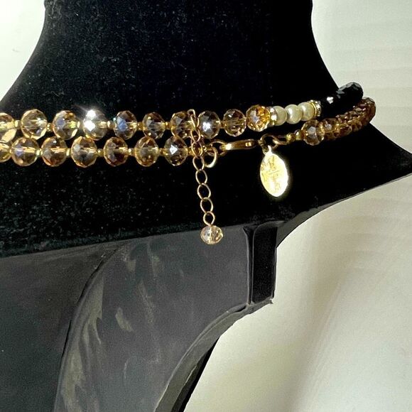 White House Black Market Glass Bead Necklace - Picture 4 of 4